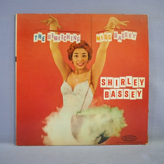 ■LOVE FOR SALE他!!★SHIRLEY BASSEY/BEWITCHING★オリジ名盤■_画像1