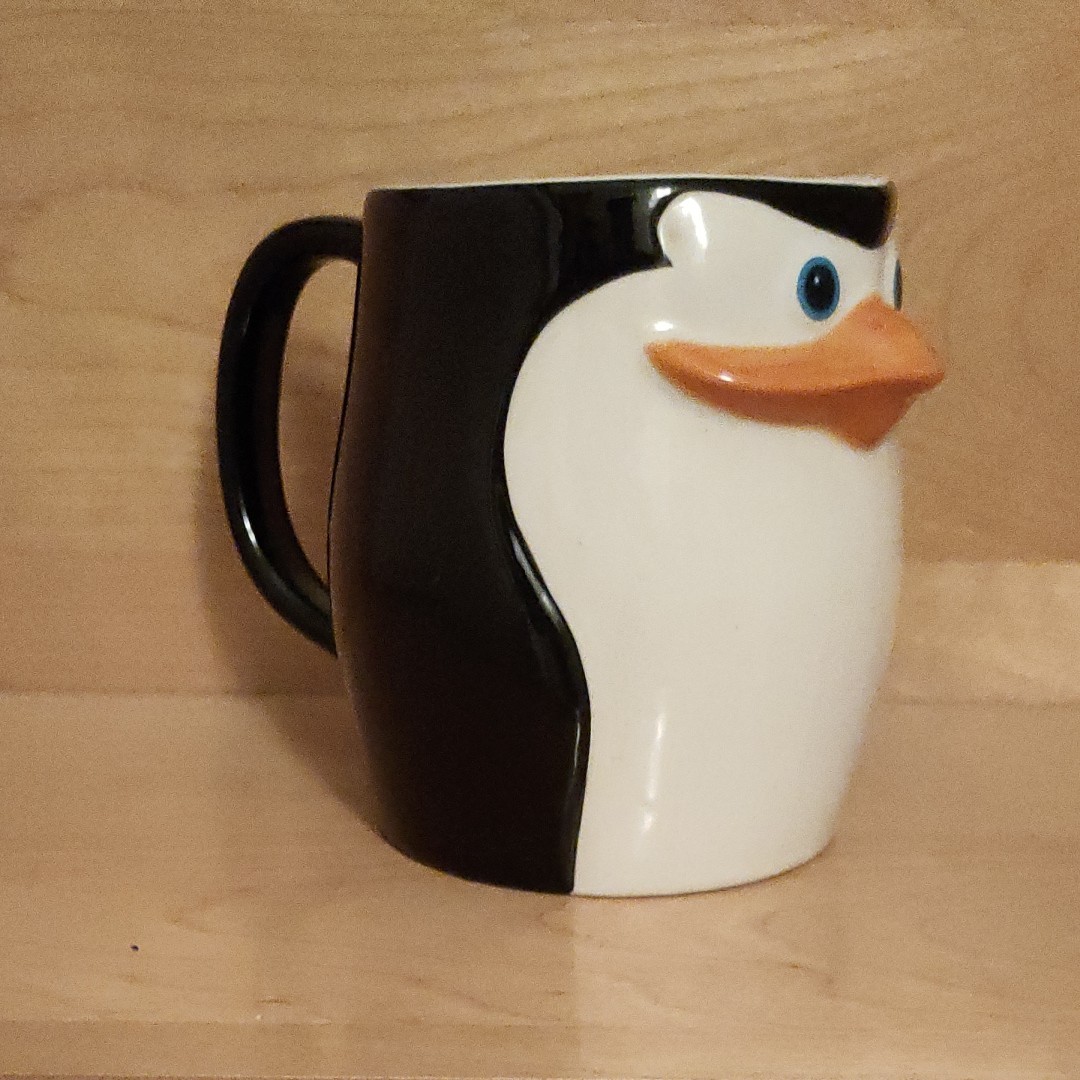 Paypayフリマ 日本未発売 Uss専売 映画マダガスカル ペンギンズ隊長 大型マグカップ セントーサ島で購入 ユニバーサルシンガポールuss Paypayフリマ 日本未発売 Uss専売 映画マダガスカル ペンギンズ隊長 大型マグカップ セントーサ島で購入 ユニバーサルシンガポールuss