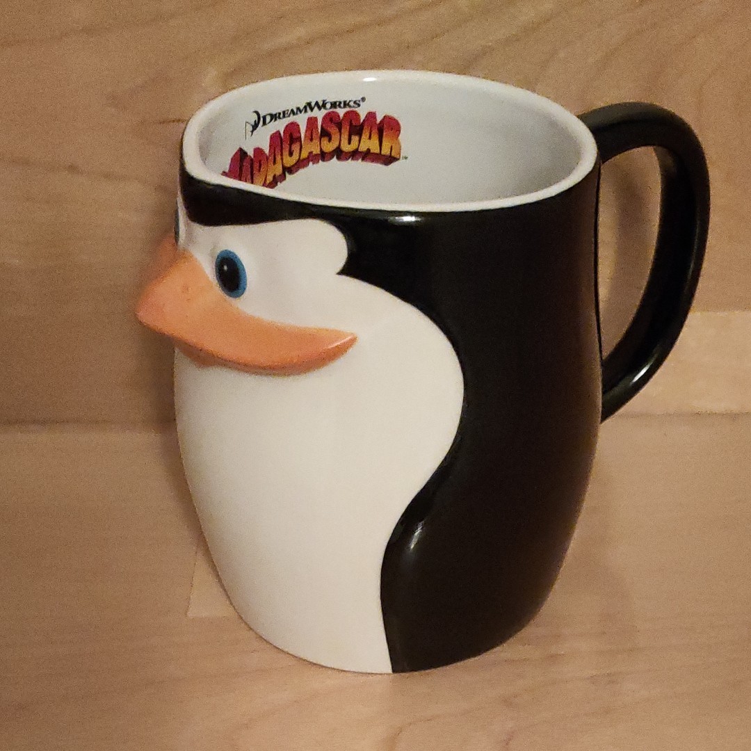 Paypayフリマ 日本未発売 Uss専売 映画マダガスカル ペンギンズ隊長 大型マグカップ セントーサ島で購入 ユニバーサルシンガポールuss Paypayフリマ 日本未発売 Uss専売 映画マダガスカル ペンギンズ隊長 大型マグカップ セントーサ島で購入 ユニバーサルシンガポールuss
