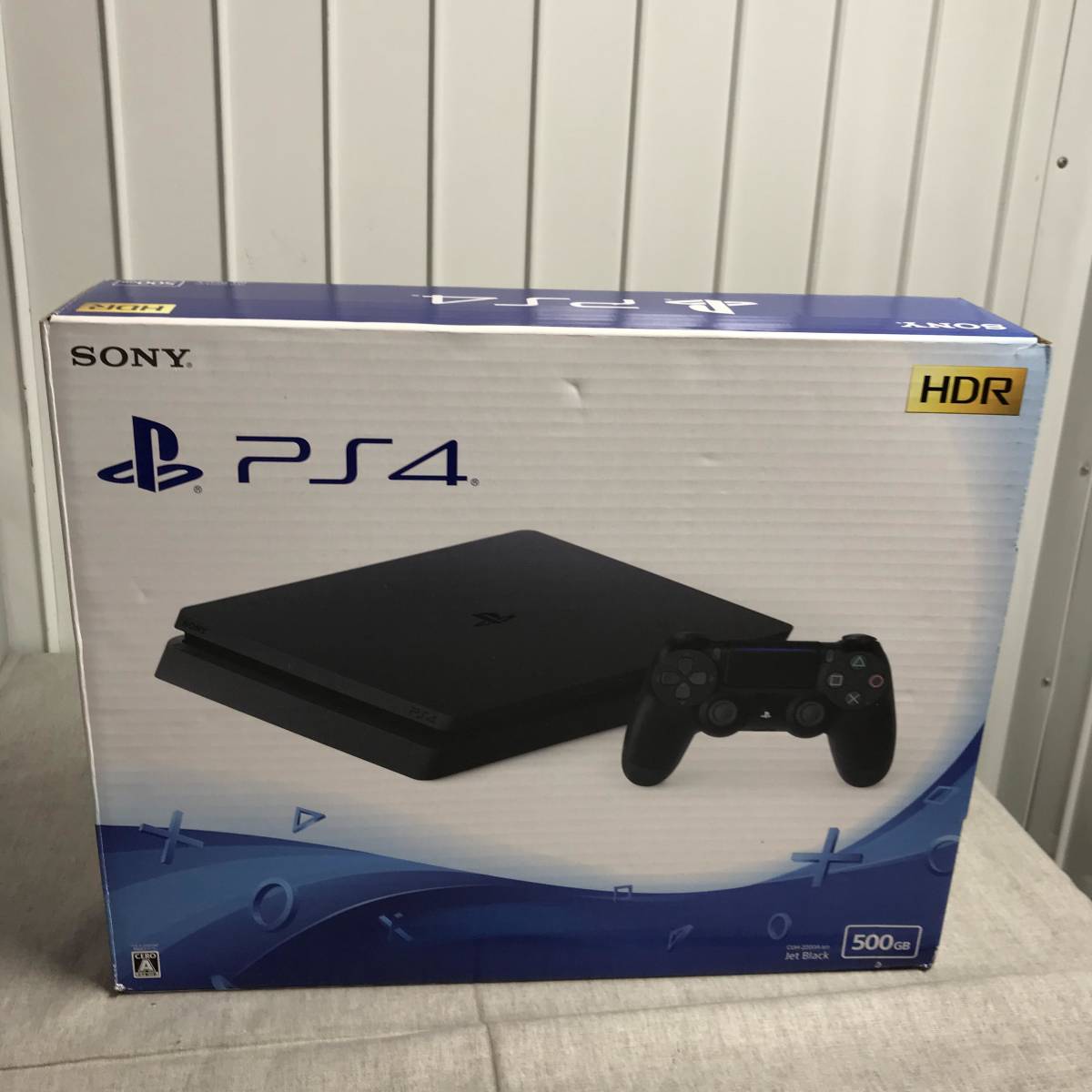 PlayStation 4 ジェット ブラック 500GB CUH-2200AB01(PS4本体)｜売買 
