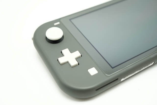 美品】Nintendo 任天堂 Switch Lite 本体 グレー HDH-S-GAZAA 美品】Nintendo 任天堂 Switch Lite 本体 グレー HDH-S-GAZAA