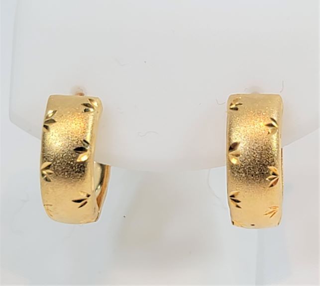 K18YG マット加工 葉模様 フープピアス 未使用・保管品 p432 | www.eko