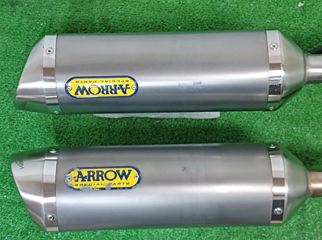 TRIUMPH トライアンフ ストリートトリプル675 ARROW(アロー) 純正OP S
