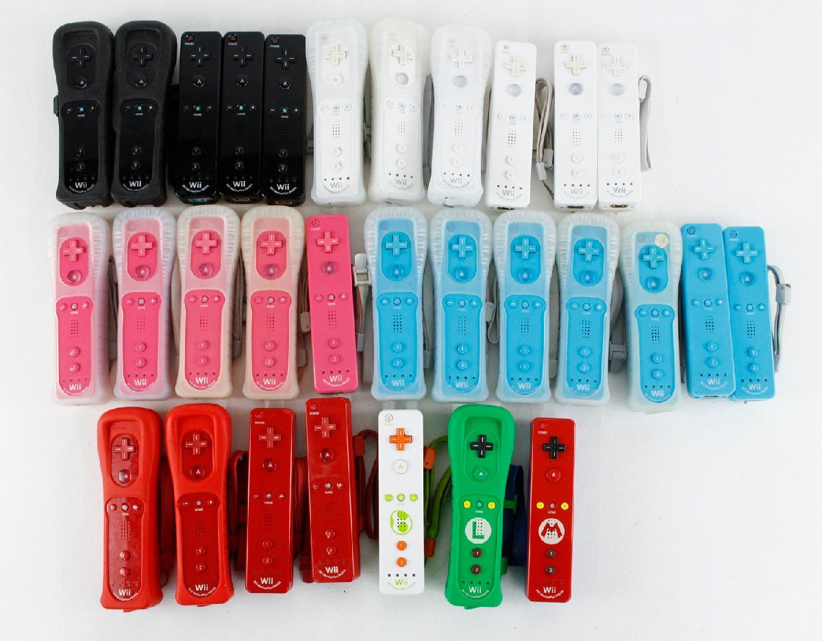ジャンク品】Wii リモコン プラス レッド ブラック ホワイト ピンク ブルー 他 30個セット【一部シリコンカバー付き】 ”