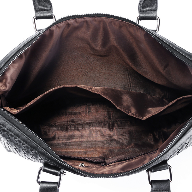 ショルダーバッグ トートバッグ　ブリーフケース　メンズ バッグ 鞄　レザーバッグ 大容量 仕切り 編み込み pu革 A4サイズ_画像3