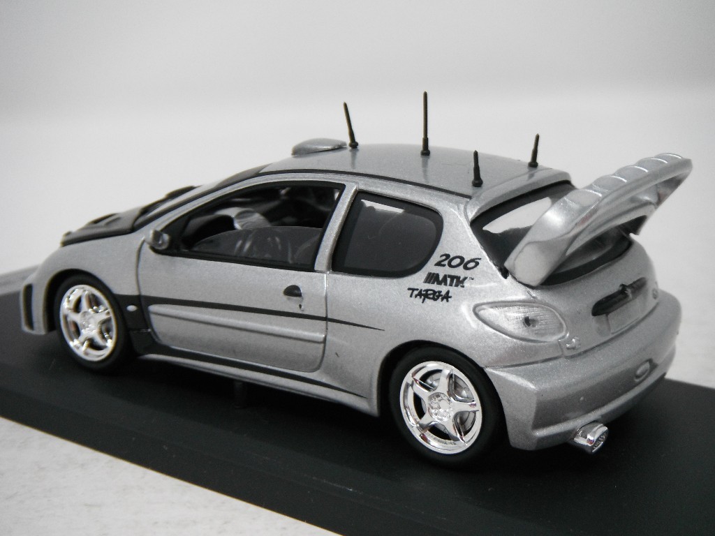 ■ Solidソリド『1/43 PEUGEOT 206 Tuning シルバー プジョー ダイキャストミニカー』_画像4