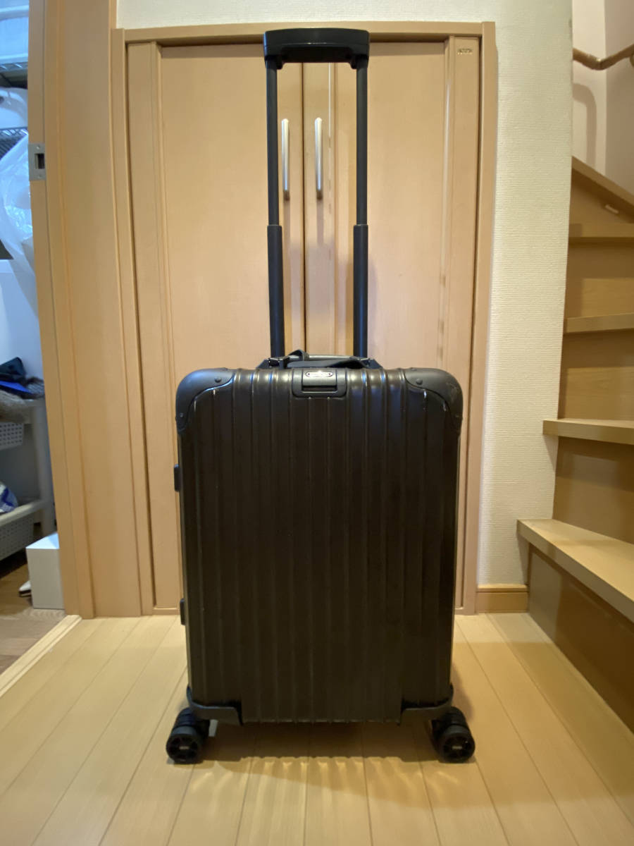 ☆RIMOWA TOPAS STELTH リモワ ステルス(ブラック)32L 機内持込