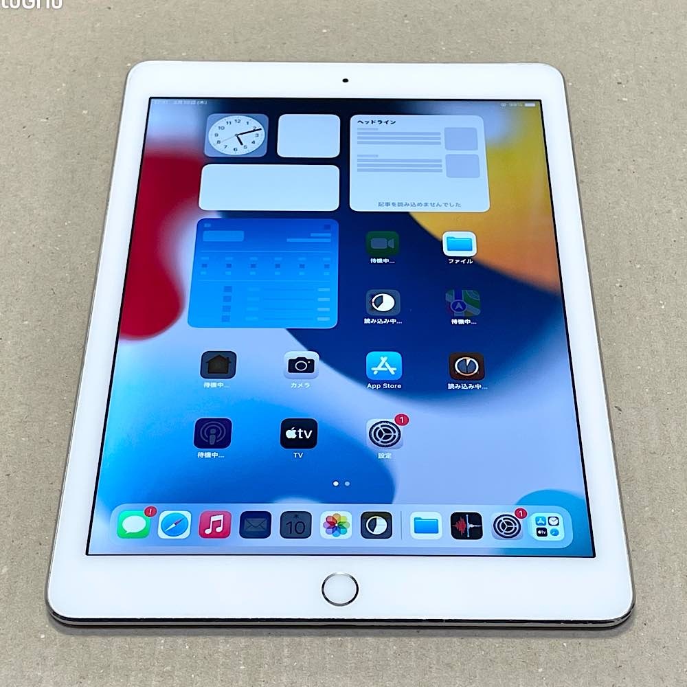 充電294回【 バッテリー87% 超美品 】iPad Air 2 32GB シルバー au www