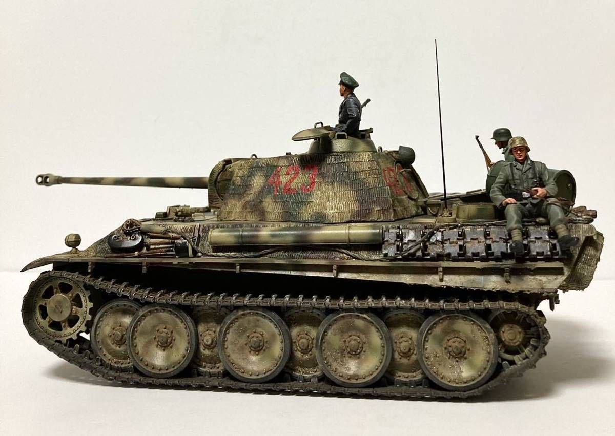 ☆完成品☆ タミヤ 1/35 ドイツ中戦車 パンター G型 w/戦車兵・跨乗兵