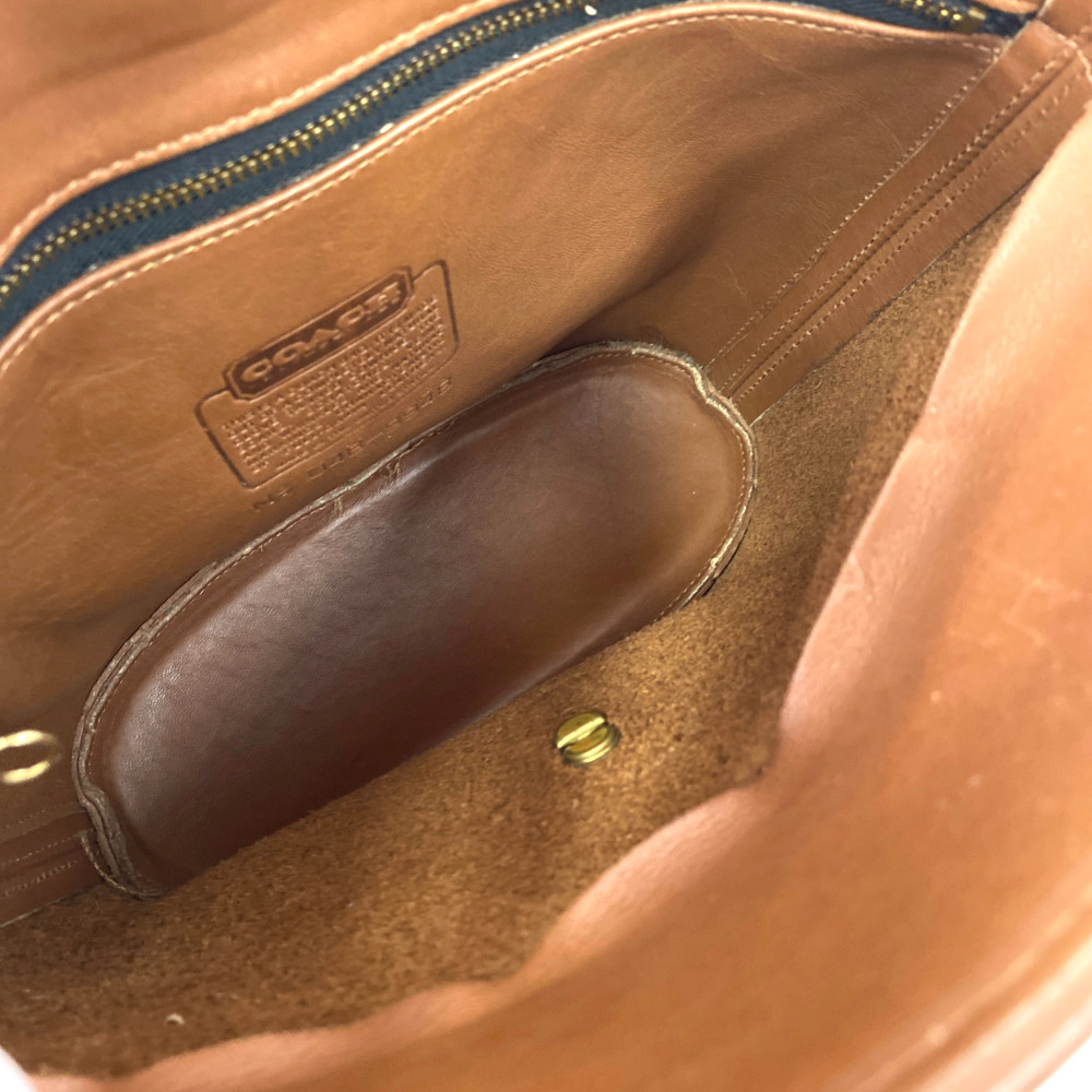 新品保証書付き限定COACH グラブタンレザー ディンキーリンク