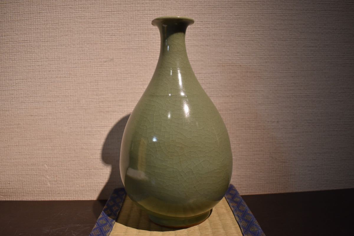 GE】M1519【コレクター所蔵品】時代 青磁花瓶 /朝鮮美術 中国古玩 青瓷