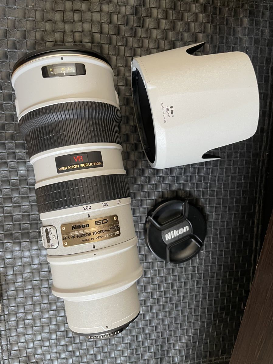 新品購入品 未使用保管品 Nikon ニコン AF-S VR ED Zoom-Nikkor 70