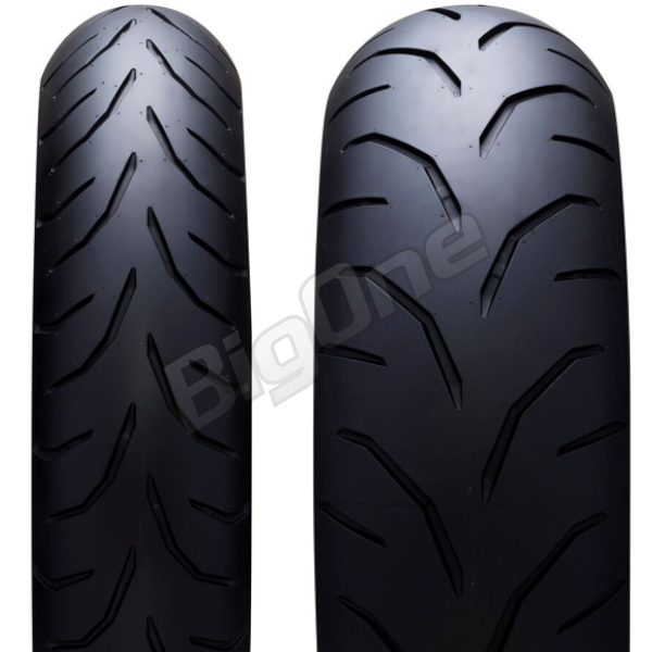 IRC RMC810 TOURING RADIAL バンディット400V バンディット250V NSR250R FMX650 150/60ZR17 M/ C 66W TL 150/60-17 リア リヤ タイヤ RMC810 120 60ZR17 M C (55W) RMC810 フロント用 TL(チューブレス) IRC(アイアールシー)