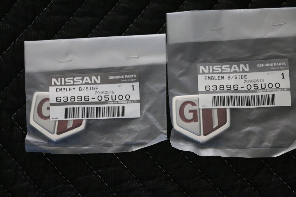 BNR32 スカイラインGT-R フードトップ フェンダーGTエンブレム(1個