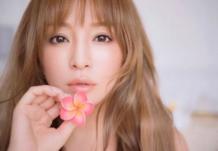 浜崎あゆみ L判 10枚+5 高画質 まとめ 写真 item details 浜崎あゆみ L判 10枚+5 高画質 まとめ 写真 item details