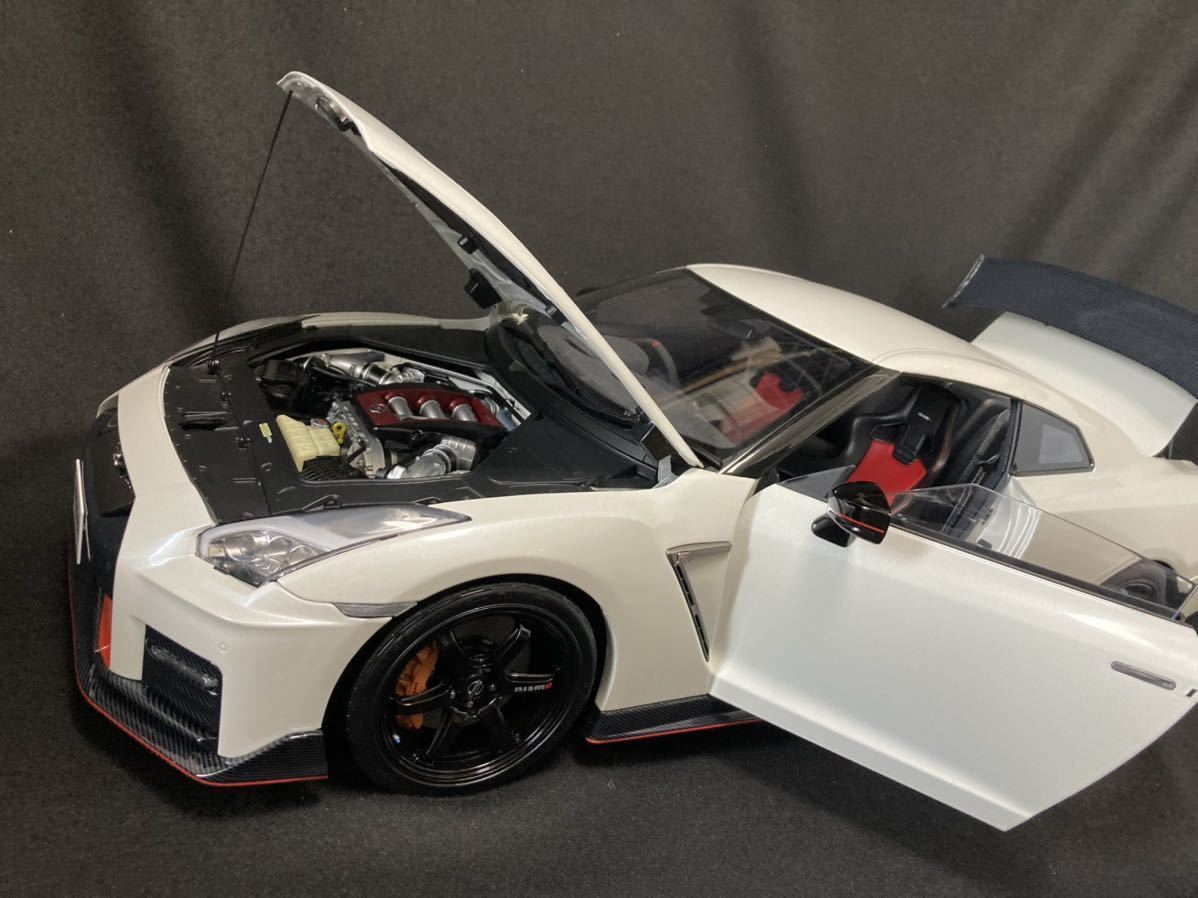 デアゴスティーニ 1/8 GTRニスモ 日産 GT-R NISMO 完成品 スペック