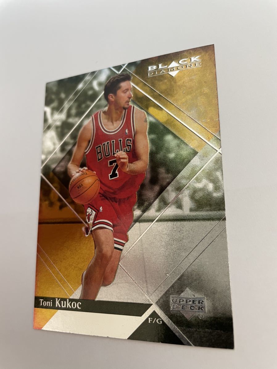 NBAカード　トニー・クーコッチ　TONI KUKOC 　 BLACK DIAMOND UPPER DECK 【ブルズ時代】_画像3