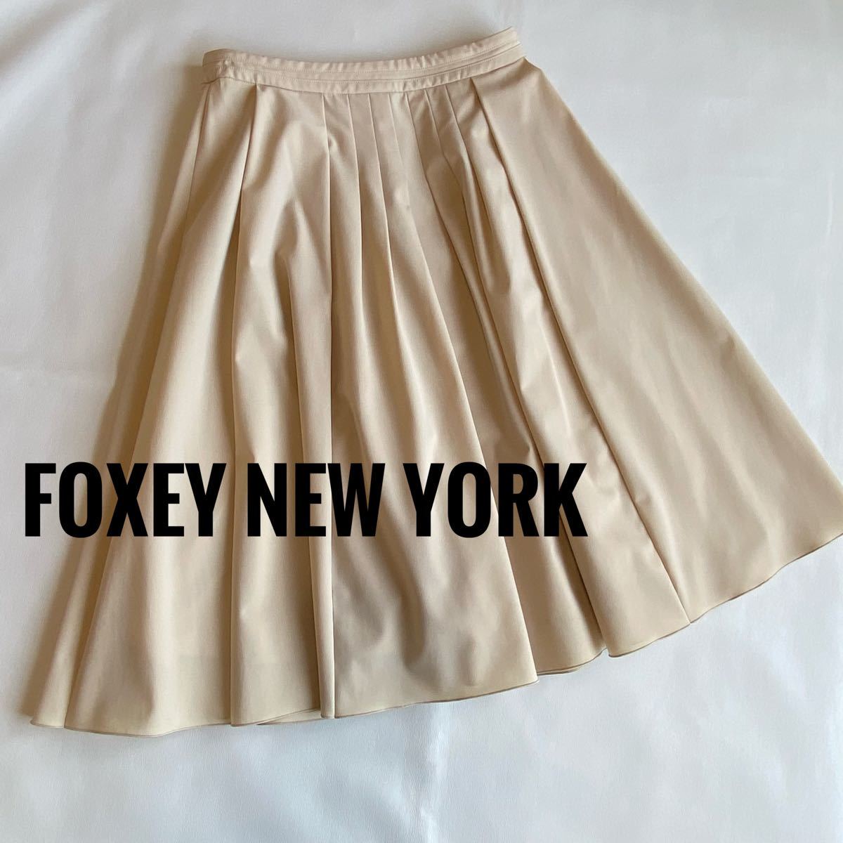 美品 FOXEY フォクシー タックフレア スカート ジャージー素材 伸縮性