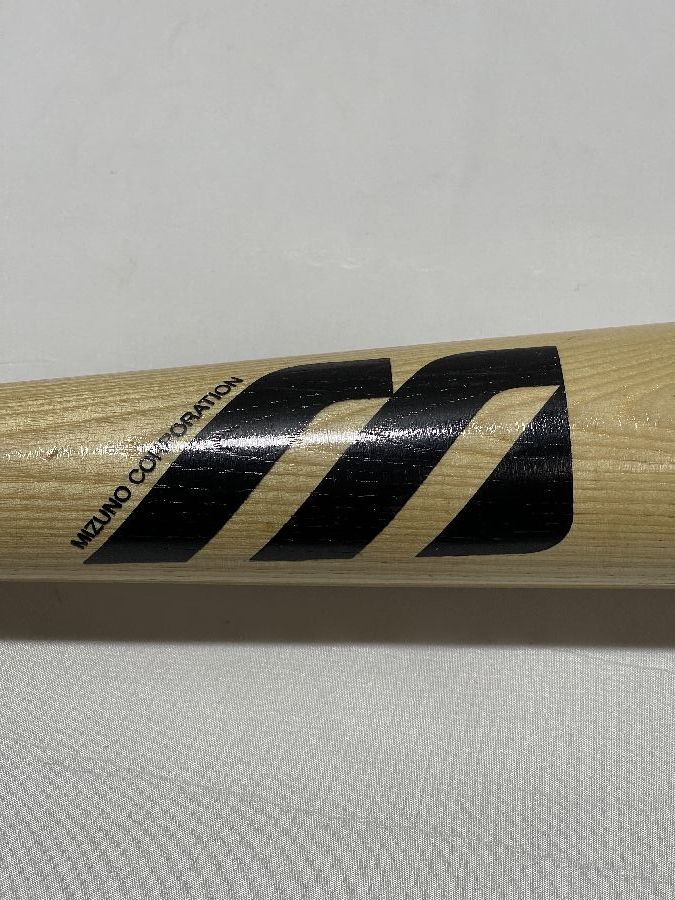 日本ハムファイターズ 小笠原道大 F2 実使用 バット MIZUNO NPB 日本ハムファイターズ 小笠原道大 F2 実使用 バット MIZUNO NPB