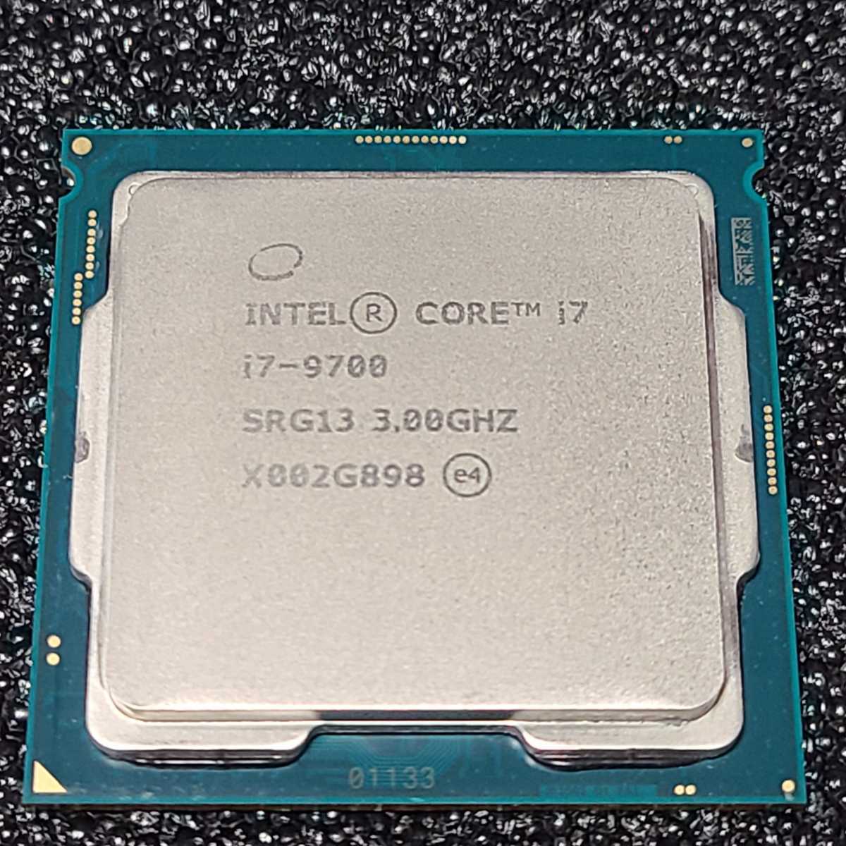 CPU Intel Core i7 9700 3 0GHz PCパーツ インテル 動作確認済み CPU Intel Core i7 9700 3 0GHz PCパーツ インテル 動作確認済み