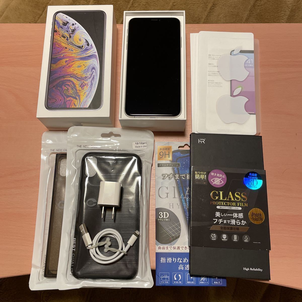 Apple iPhone XS Max 64GB ホワイト 国内版SIMフリー 美品 送料無料