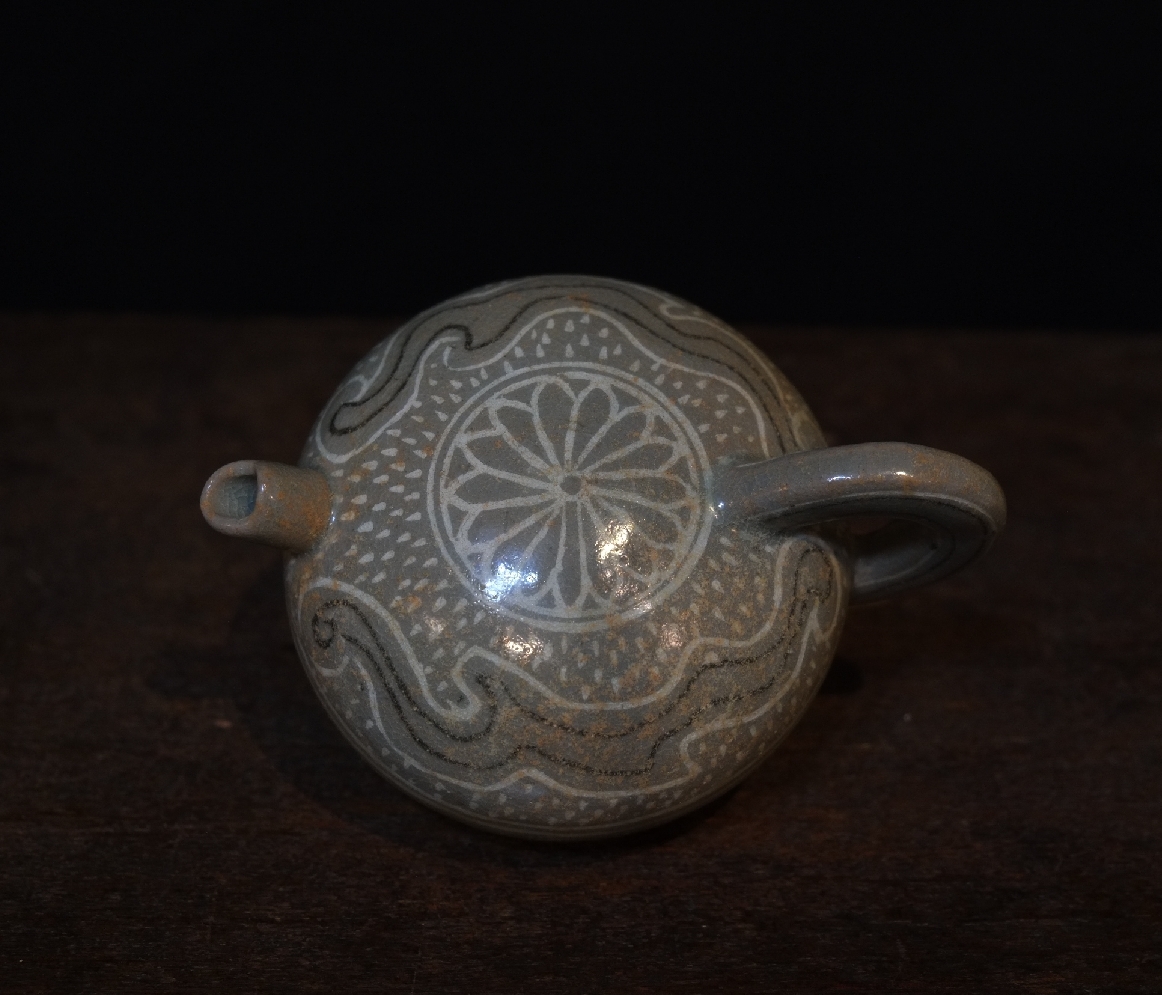 李朝 粉青沙器 平瓶 三島手 菊花象嵌 | www.b2bcleaning.com.au