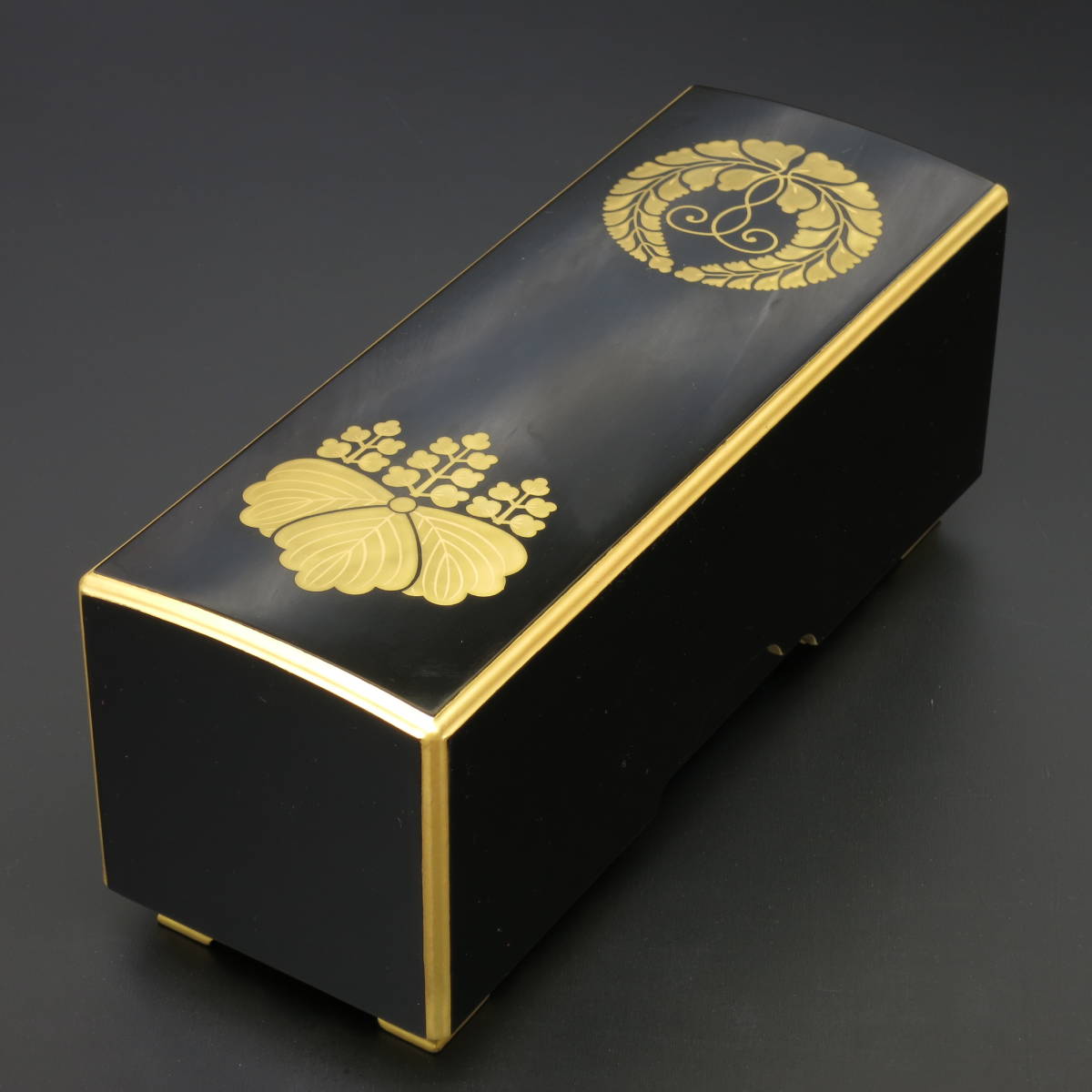 京仏具 □三部経箱□ 展示品特別価格 漆塗純金箔 京仏具 □三部経箱□ 展示品特別価格 漆塗純金箔