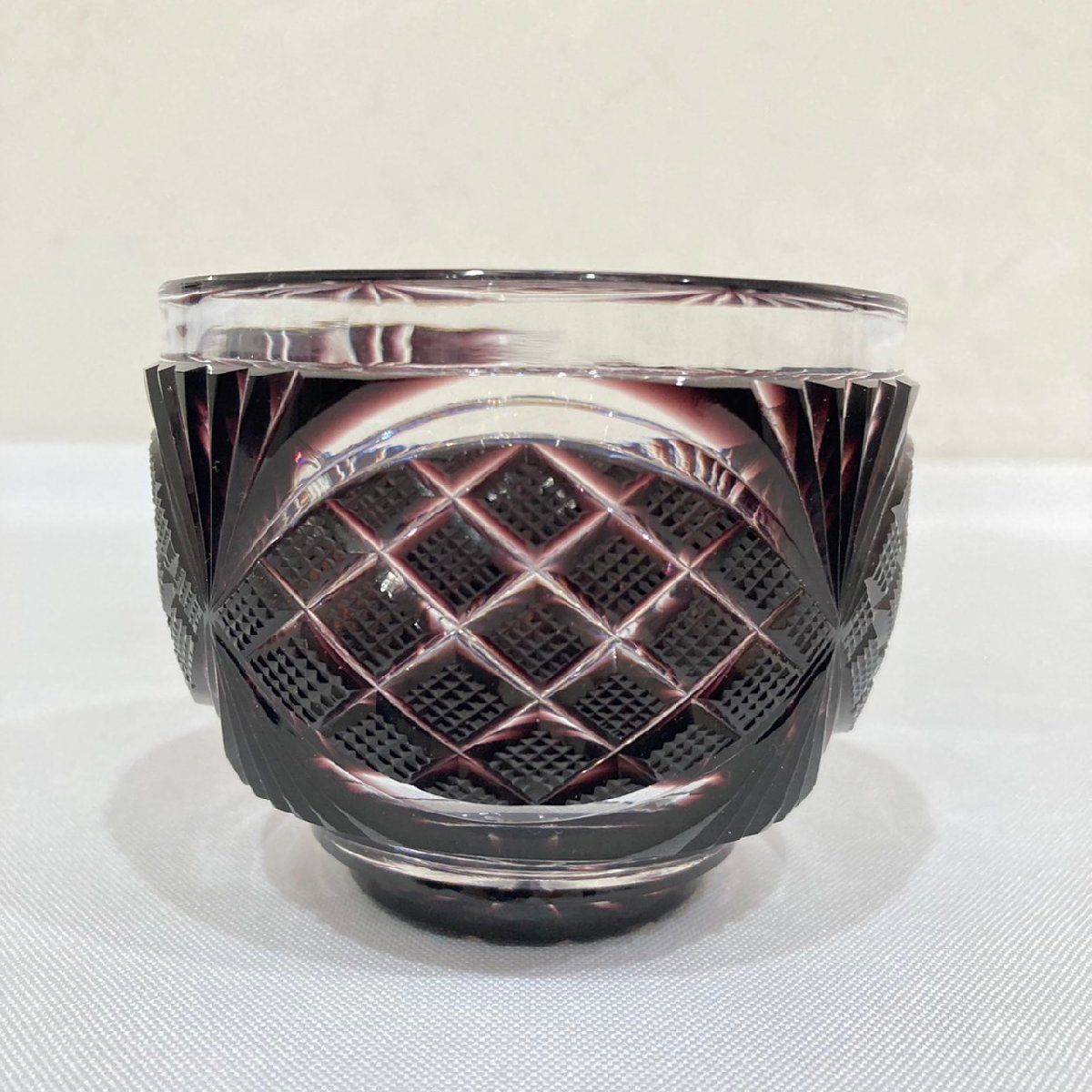 ヤフオク! - 島津薩摩切子 小付鉢A 輪結び文 紫 刻印入り 薩摩ガラス...