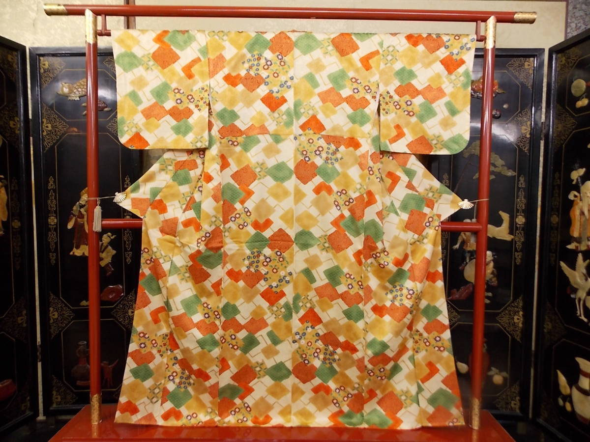 正規店 髭紬 お値打ち品 未使用品 仕立て上り正絹 広えり tdh