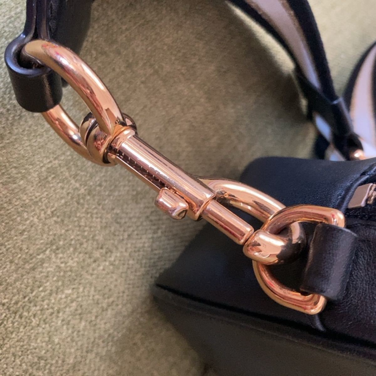 マークジェイコブス ショルダーバッグ 黒 ロゴ The Flash Bag 2way