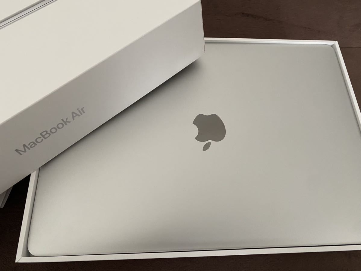 WEB限定カラー Apple 256GB SSD M1チップ搭載13インチ Air MacBook - MacBookAir -  www.comisariatolosandes.com