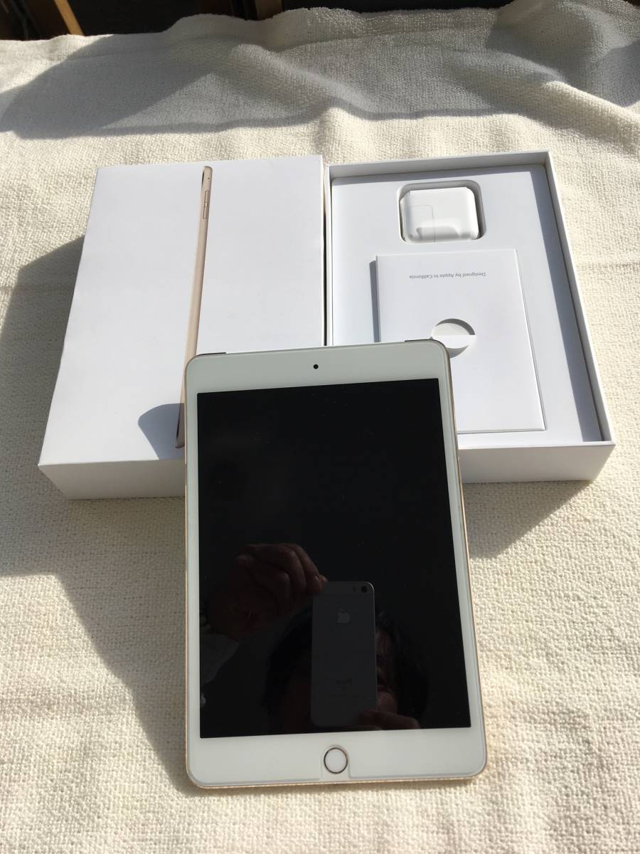 Apple iPad mini4 docomo Wi-Fi+Cellular 128GB Goldタイプ ic.sch.id
