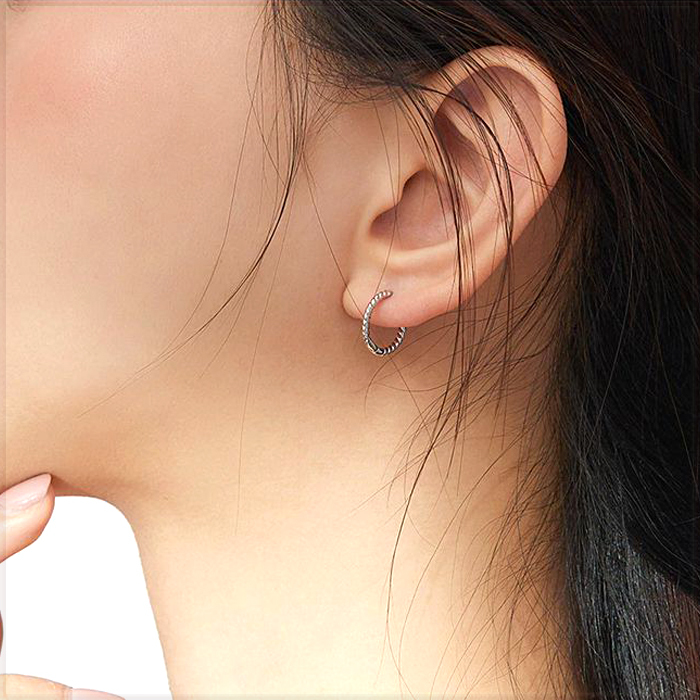 [EARRING] 925 sterling silver высокий качество кручение трос дизайн sterling серебряный оригинальный серебряный 13.5mm серьги-кольца [ бесплатная доставка ]