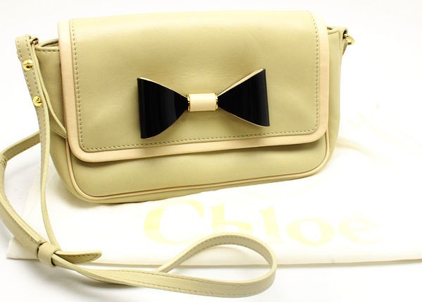 33%割引美品 お買い得【美品☆クロエ】Chloe アリッサ リボン◇ミニ