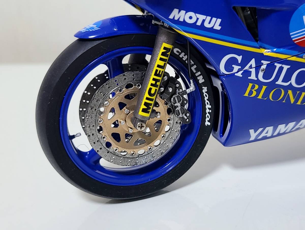 フジミ 1/12 1985年 YAMAHA FZR750(OW74) #6 ボルドール24時間 フジミ 1/12 1985年 YAMAHA FZR750(OW74) #6 ボルドール24時間