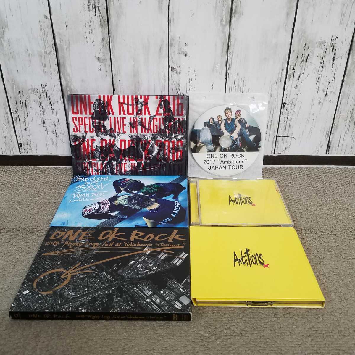 ONE OK ROCK DVD/CD 6セット ライブDVD 初回限定盤 item details