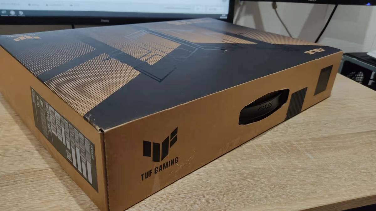 ヤフオク! - 【美品◇送料無料】ASUS TUF Dash F15 ハイ...