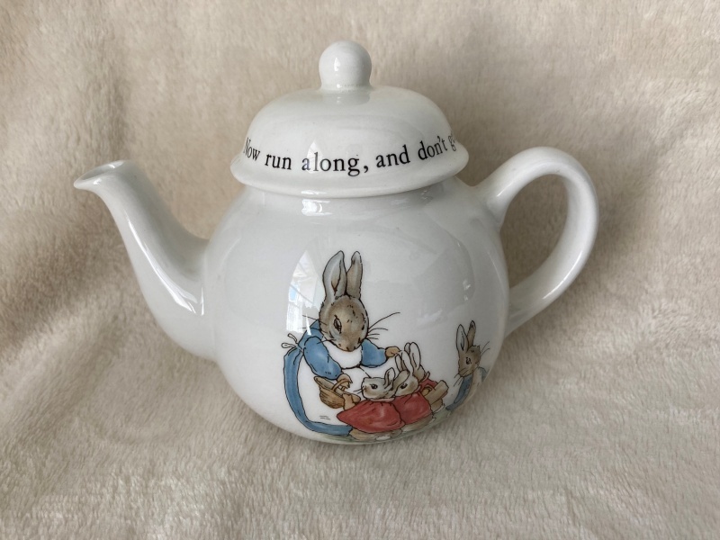 Wedgwood　ウエッジウッド　ピーターラビット　チルドレン ティーセットのティーポット　ちいさいポット