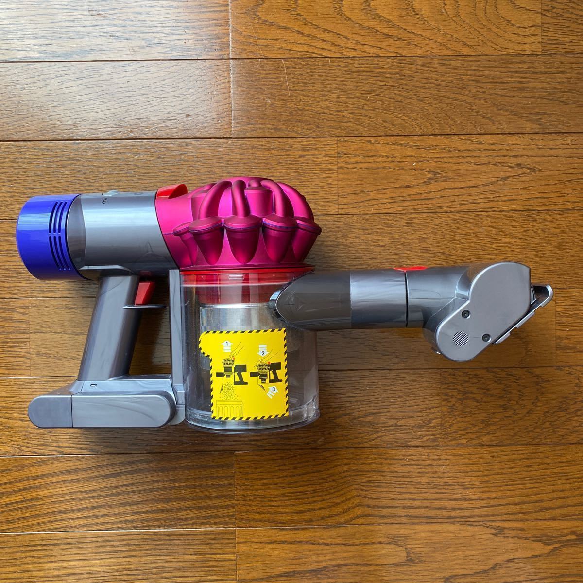 ダイソン V7 trigger HH11MH ハンディクリーナー