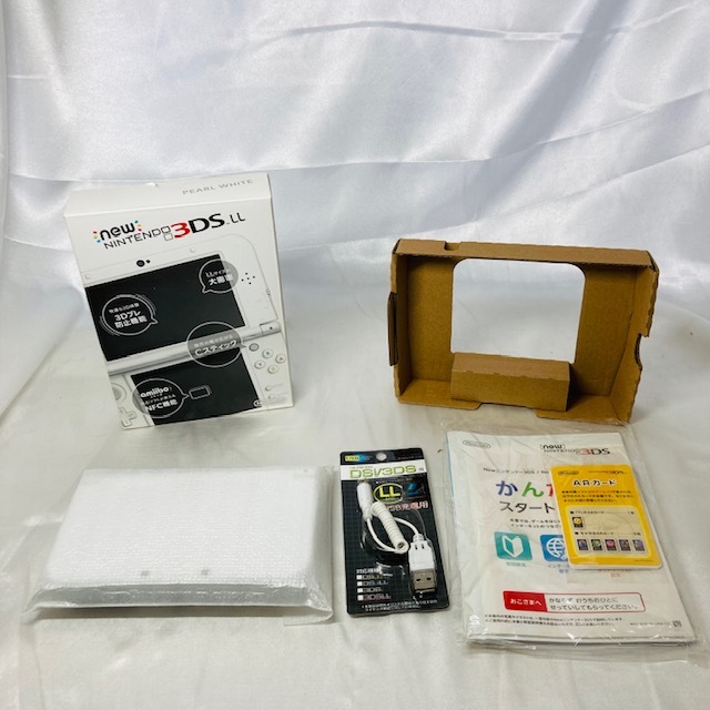 ☆1円~ 新品同様 完品 New NINTENDO 3DSLL 本体 パールホワイト 動作