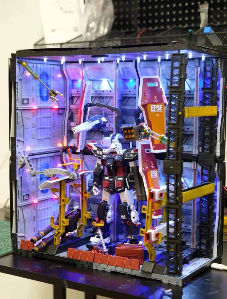 数量は多 ガンダム システムベース 格納庫 基地(ホワイト縦31横31奥15& 完成品