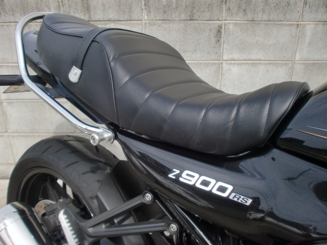 Z900RS Kawasaki タックロールシート 社外 シート 売り切り 茶色 Z900RS Kawasaki タックロールシート 社外 シート 売り切り 茶色