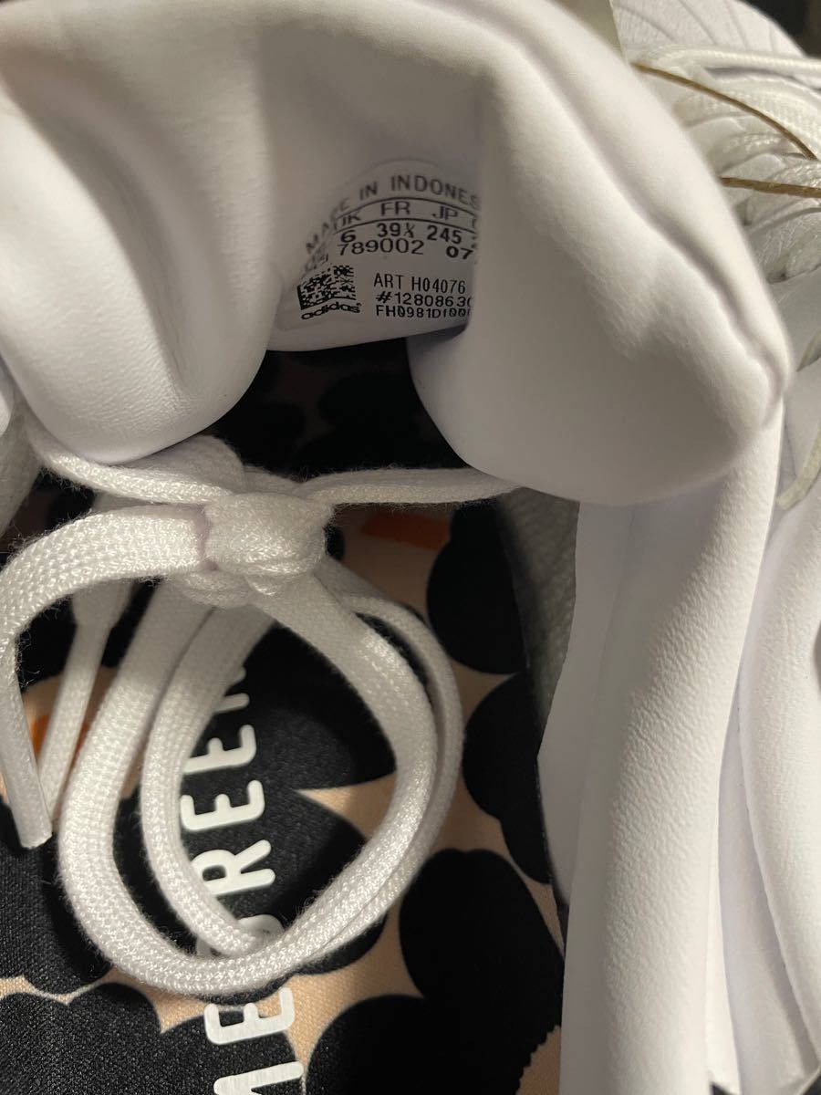 新品 adidas マリメッコ スニーカー スーパースター 箱付き 24 5