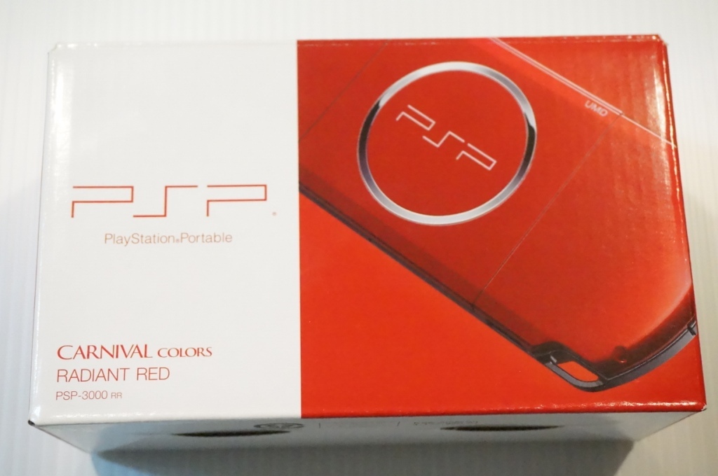 ☆新品同様☆ PSP - 3000 レッド SONY 美品 メモリースティック付 本体 red × 新品 未使用
