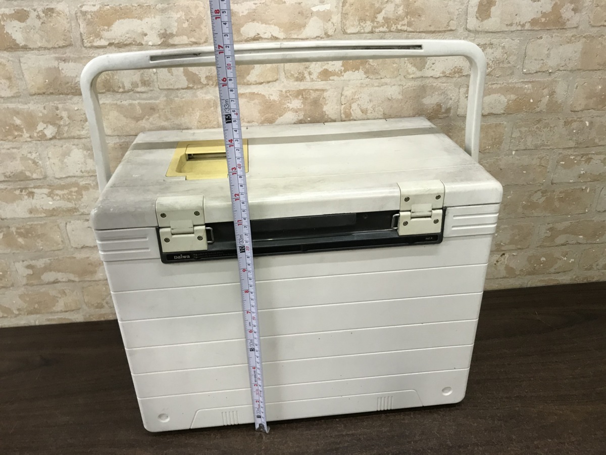 Yahoo!オークション - 中古品 DAIWA ダイワ クーラーボックス Yahoo!オークション - 中古品 DAIWA ダイワ クーラーボックス