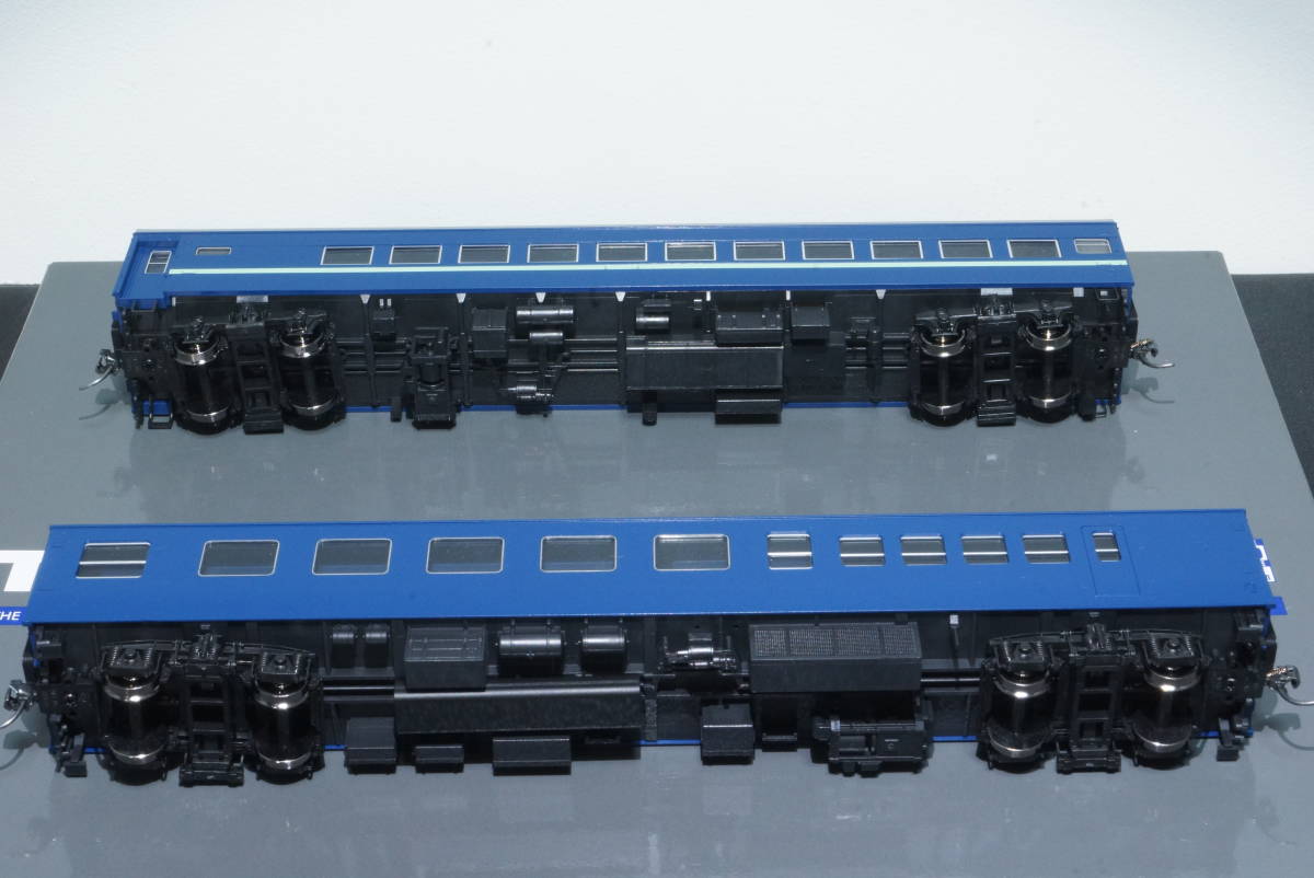 TOMIX 国鉄 10系客車 (夜行急行列車) セット オハネフ12 オロネ10 スロ62 (帯入り) オシ17 7