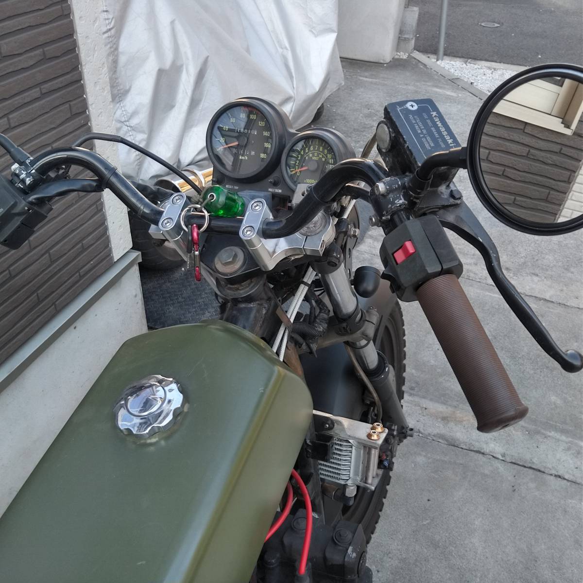 東京都東大和市 GPZ400F足回り ゼファー400χエンジン トラッカー 東京都東大和市 GPZ400F足回り ゼファー400χエンジン トラッカー