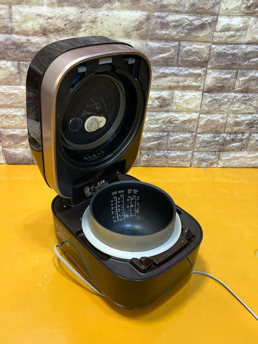 TOSHIBA 東芝真空圧力IH炊飯ジャーRC-10ZPH 動作確認済み中古現状品