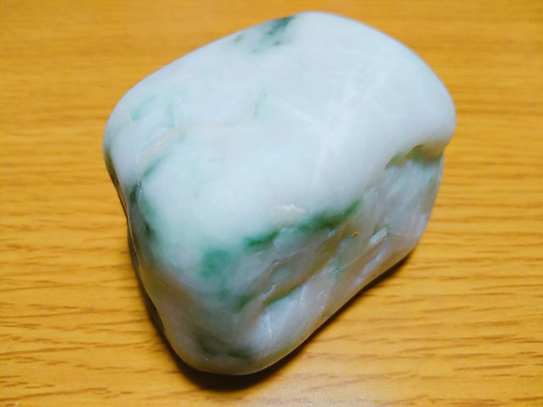糸魚川圧砕翡翠原石(ヒスイ ひすい ジェダイト)(検:Jadeite Jade 硬玉