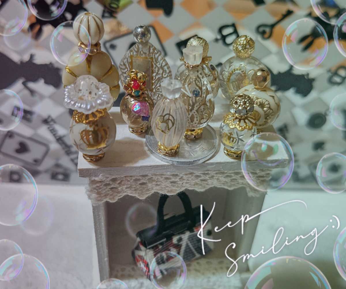 ドールハウス ミニチュア家具 ☆香港製 Hong Kong 当事物 昭和 ドールハウス ミニチュア家具 ☆香港製 Hong Kong 当事物 昭和